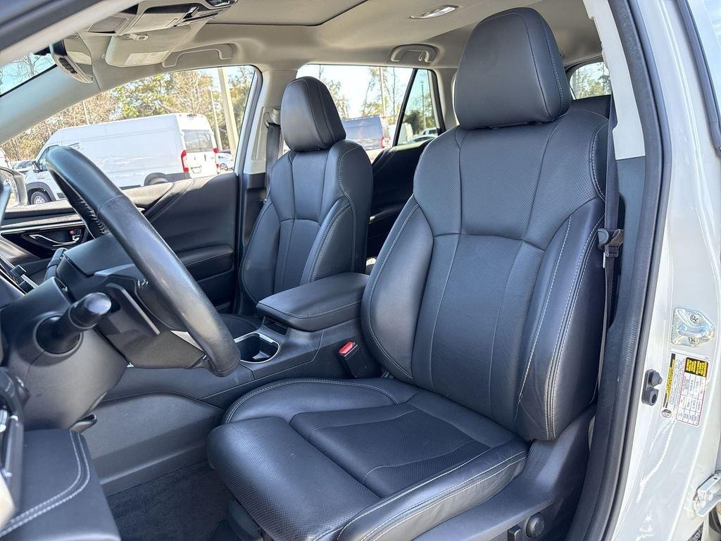 Subaru Outback Limited - Thumbnail 10
