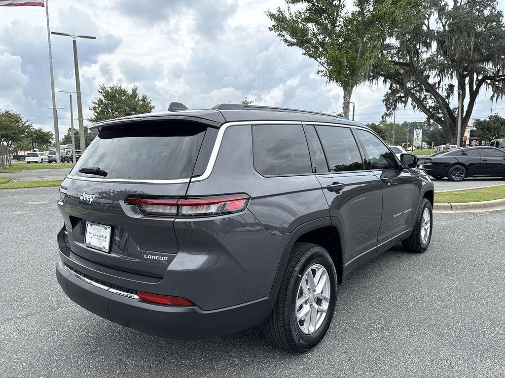 Jeep Grand Cherokee L Laredo X 4X4 - Thumbnail 4