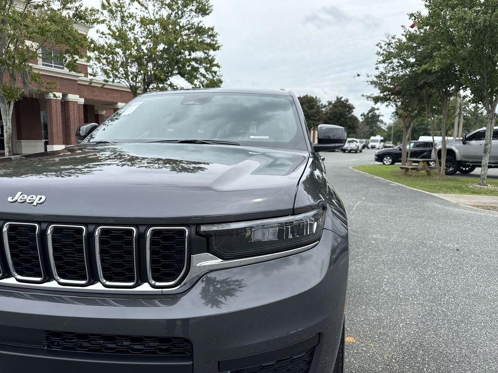 Jeep Grand Cherokee L Laredo X 4X4 - Thumbnail 10