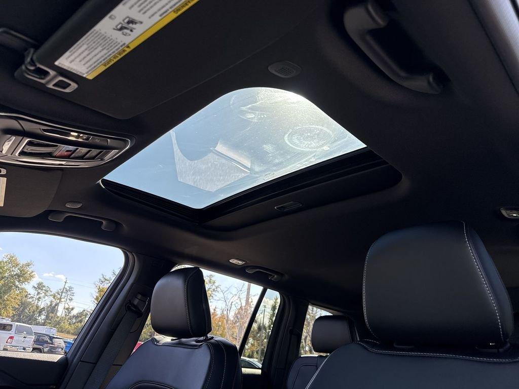 Jeep Grand Cherokee Altitude X 4X4 - Thumbnail 19