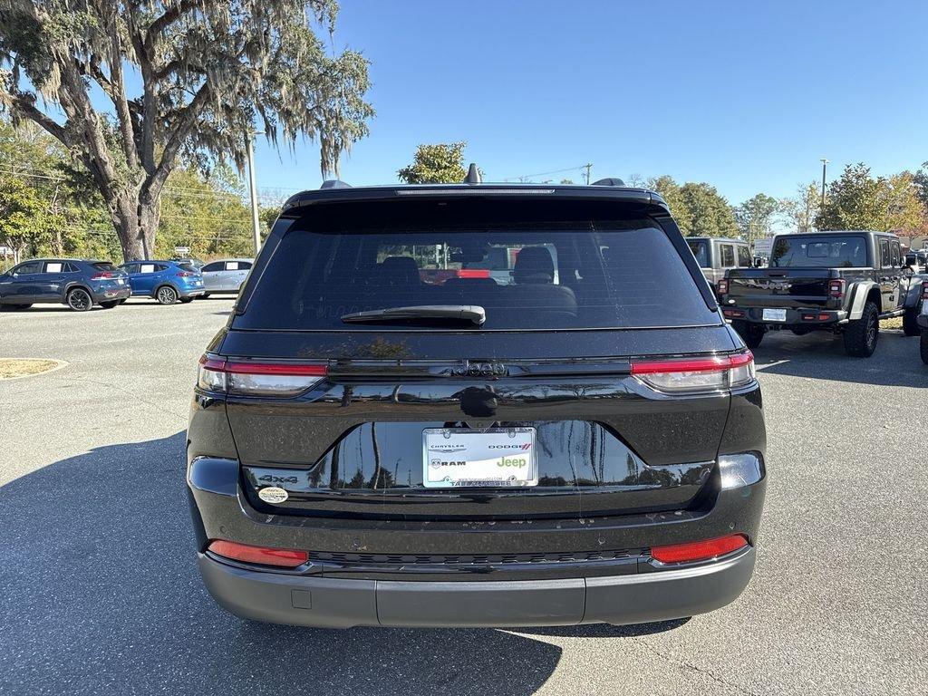 Jeep Grand Cherokee Altitude X 4X4 - Thumbnail 5