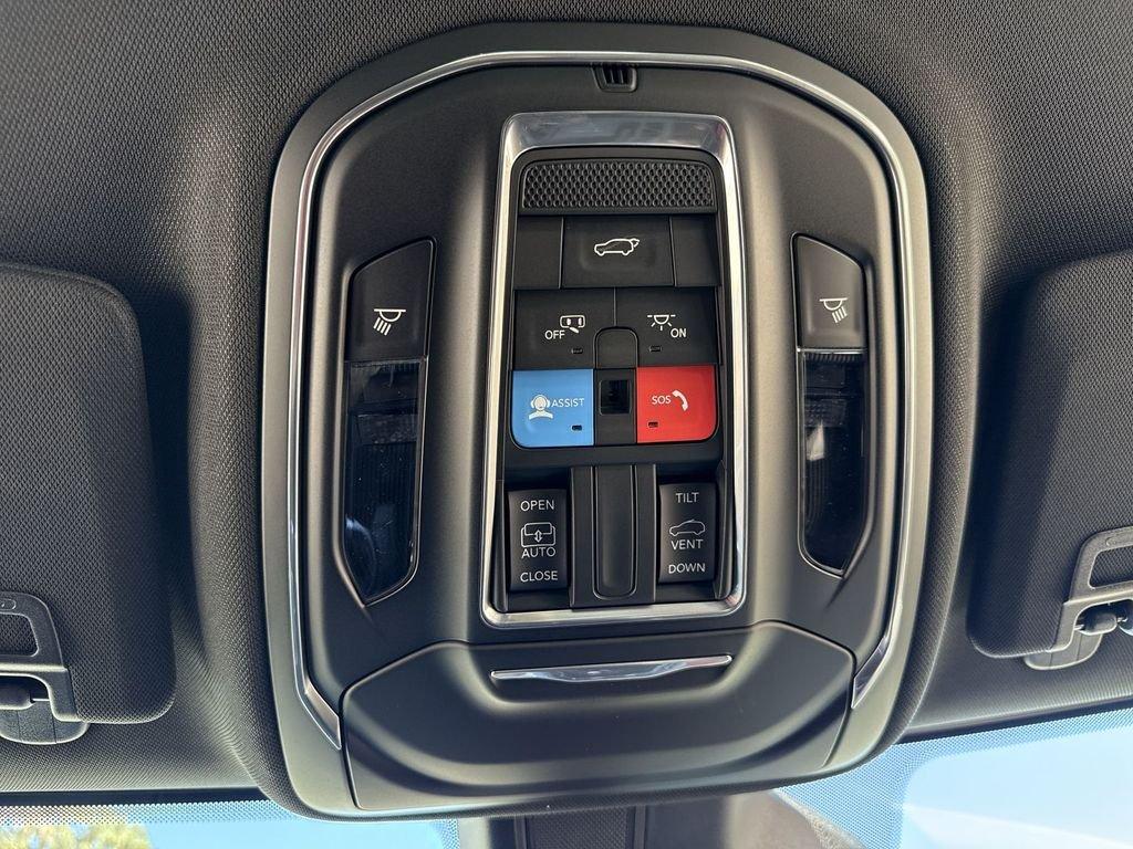 Jeep Grand Cherokee Altitude X 4X4 - Thumbnail 17