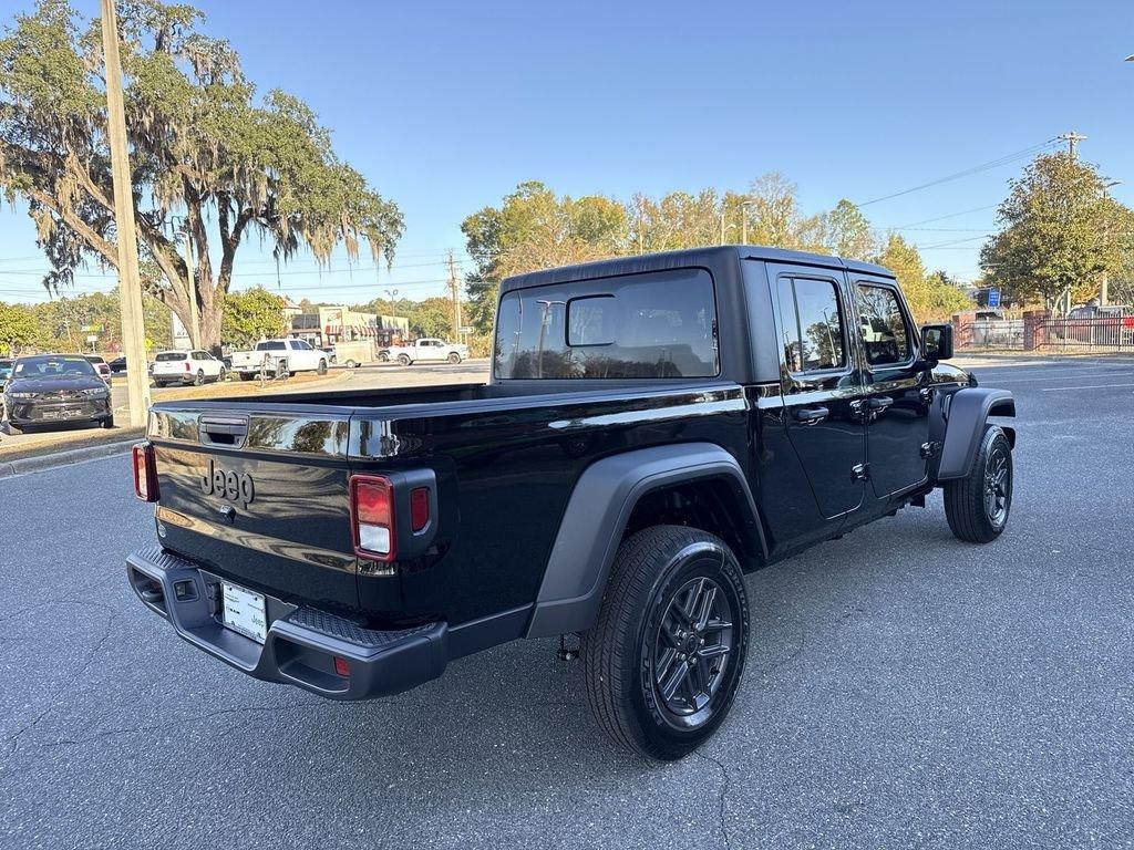 Jeep Gladiator Sport S 4X4 - Thumbnail 4