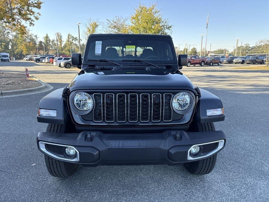 Jeep Gladiator Sport S 4X4 - Thumbnail 9