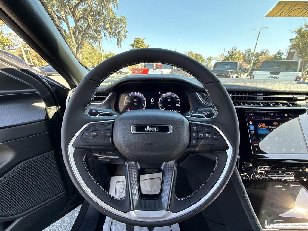 Jeep Grand Cherokee L Altitude X 4X4 - Thumbnail 15