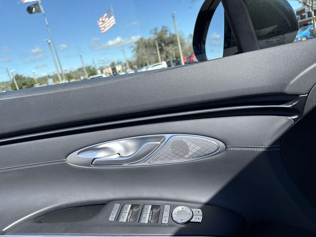 Genesis Gv70 2.5T - Thumbnail 14