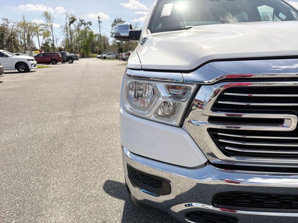 Ram 1500 Laramie - Thumbnail 9