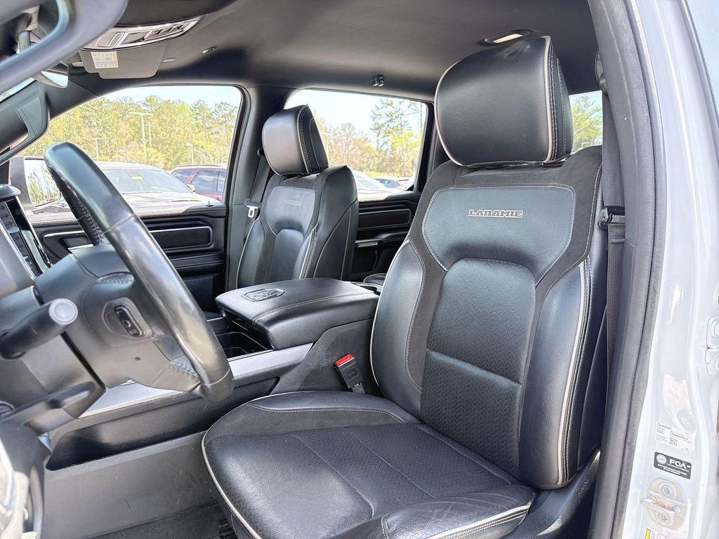 Ram 1500 Laramie - Thumbnail 11