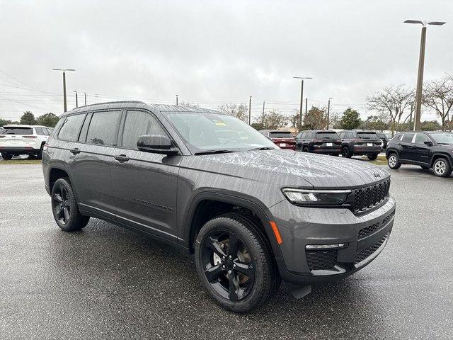 Jeep Grand Cherokee L Limited 4X2 - View 1