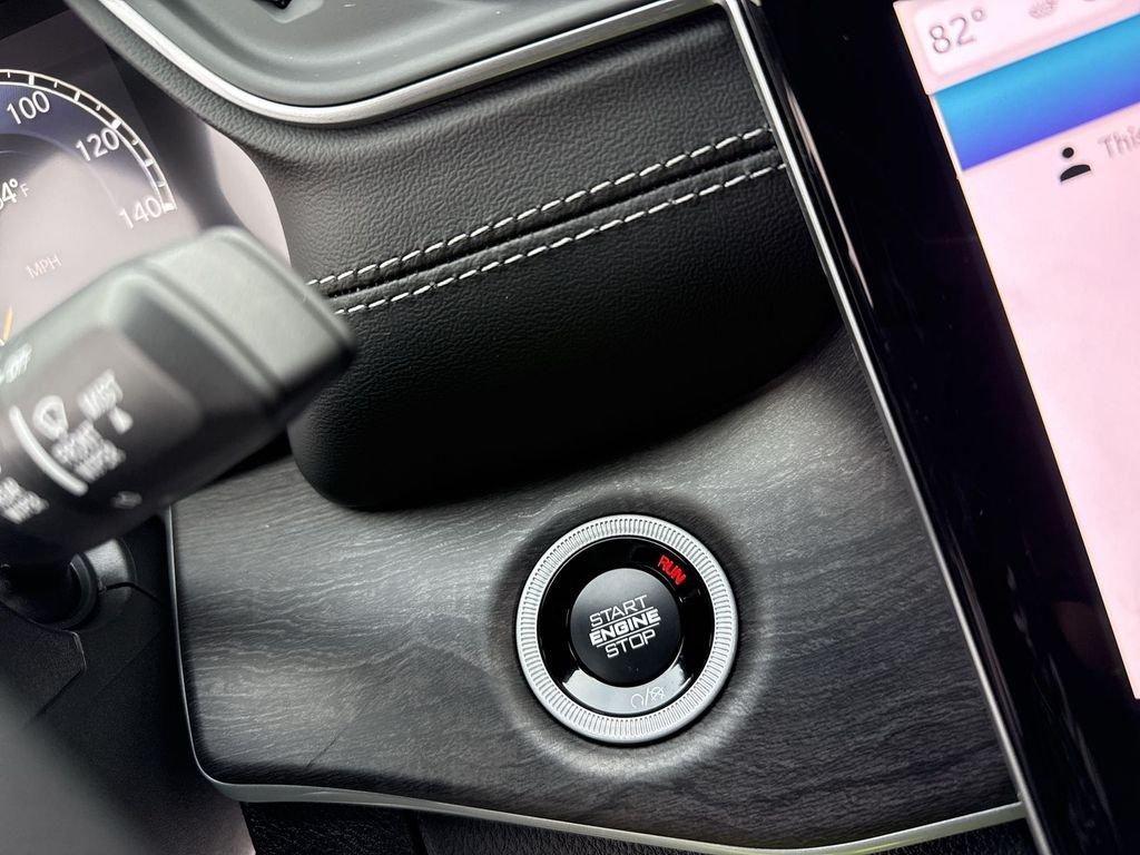 Jeep Grand Cherokee L Limited 4X2 - Thumbnail 20