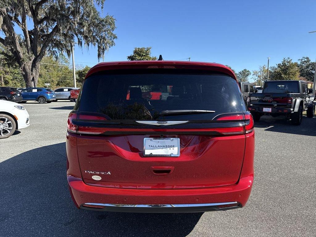 Chrysler Pacifica Select - Thumbnail 5
