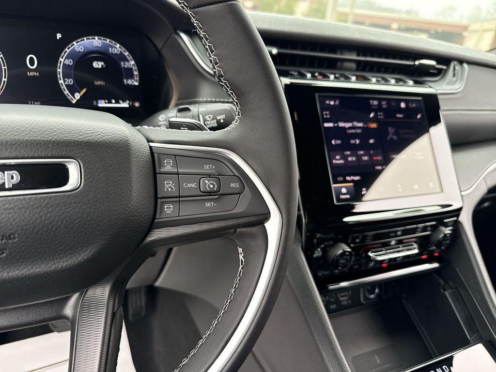 Jeep Grand Cherokee L Altitude X 4X4 - Thumbnail 16