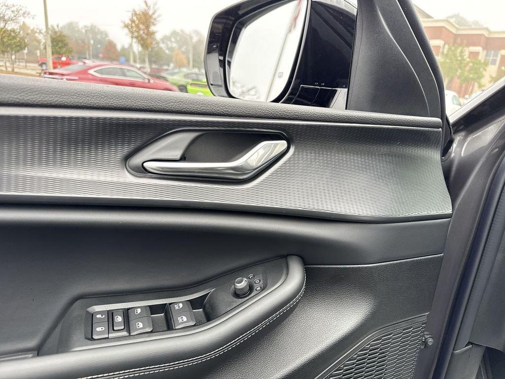 Jeep Grand Cherokee L Altitude X 4X4 - Thumbnail 13