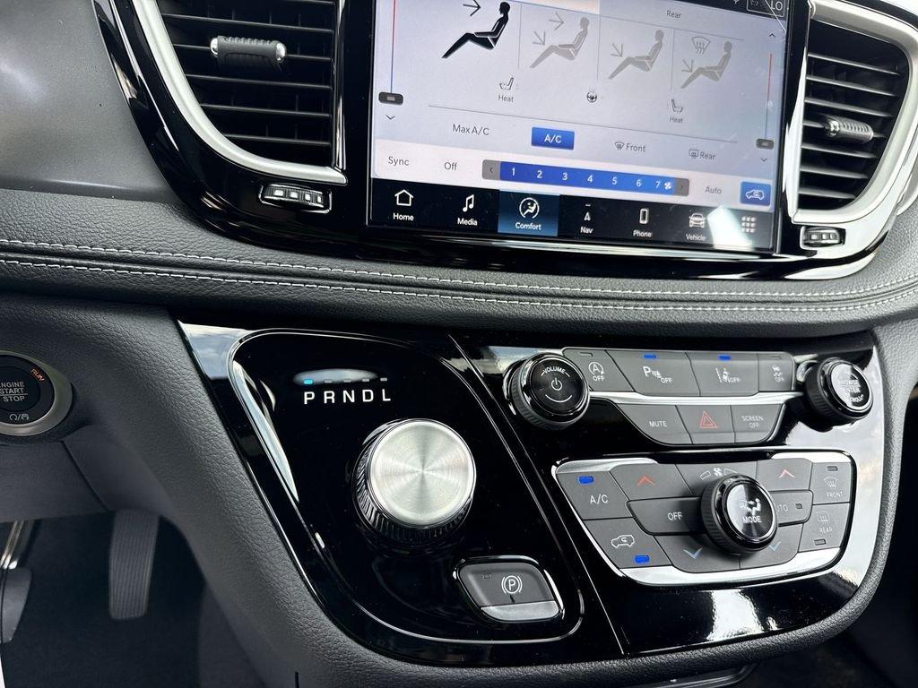 Chrysler Pacifica Select - Thumbnail 20