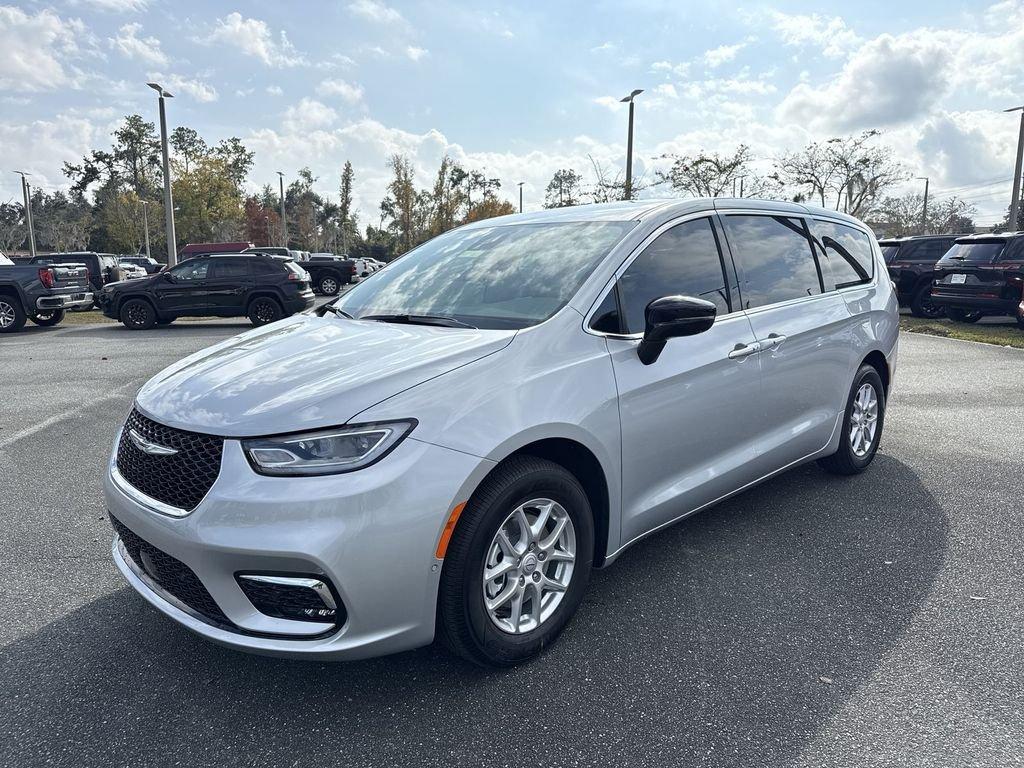 Chrysler Pacifica Select - Thumbnail 8