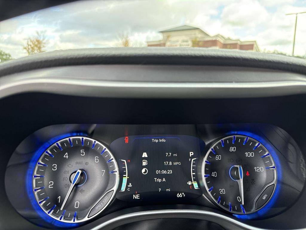 Chrysler Pacifica Select - Thumbnail 18