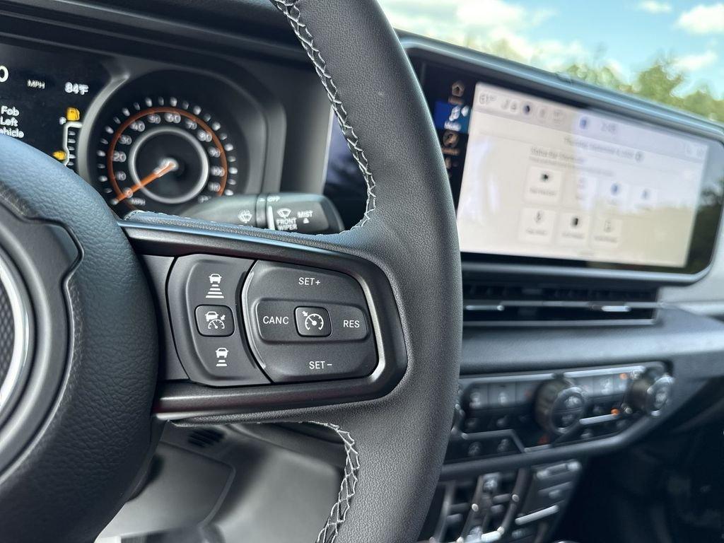 Jeep Gladiator Sport S 4X4 - Thumbnail 16