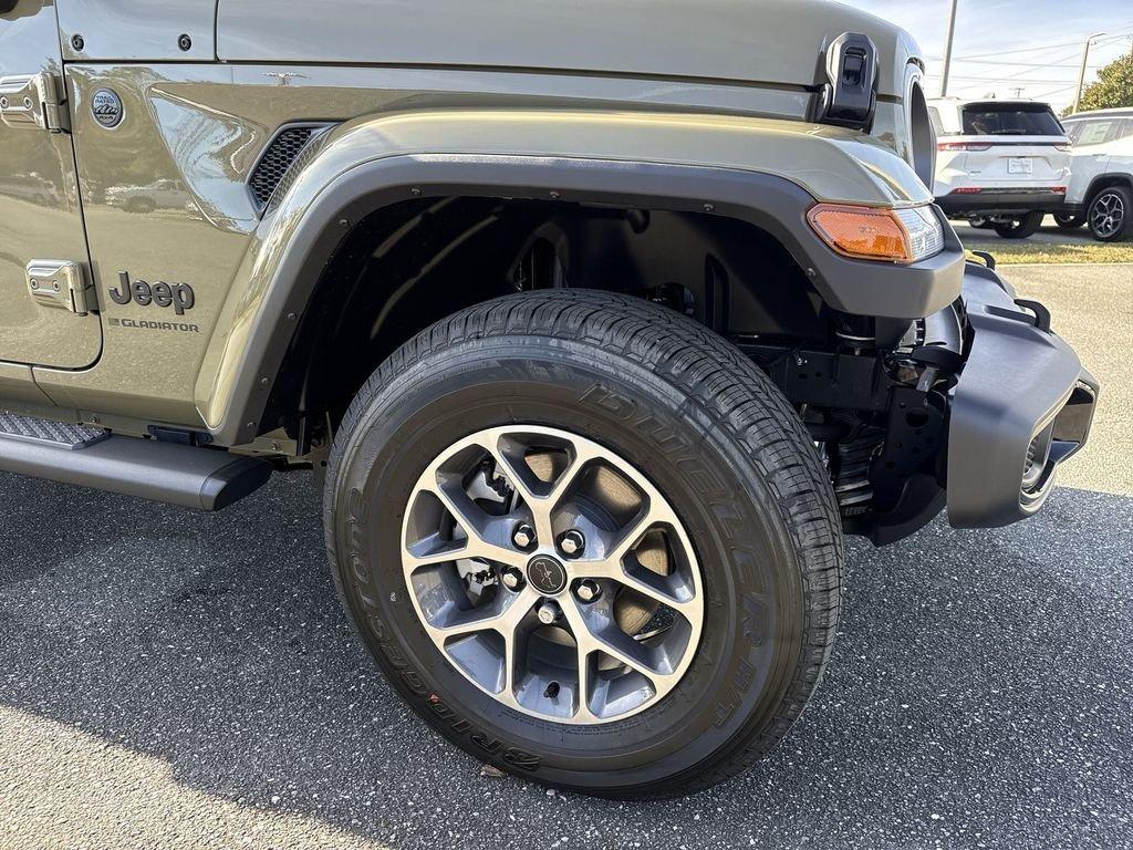 Jeep Gladiator Sport S 4X4 - Thumbnail 11