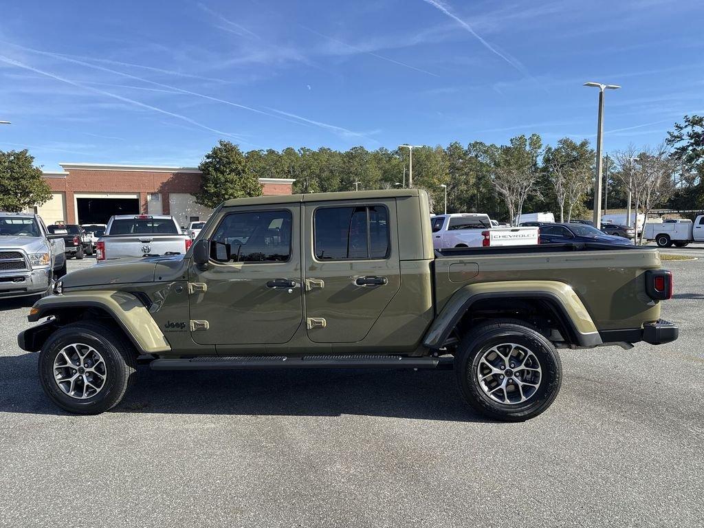 Jeep Gladiator Sport S 4X4 - Thumbnail 7