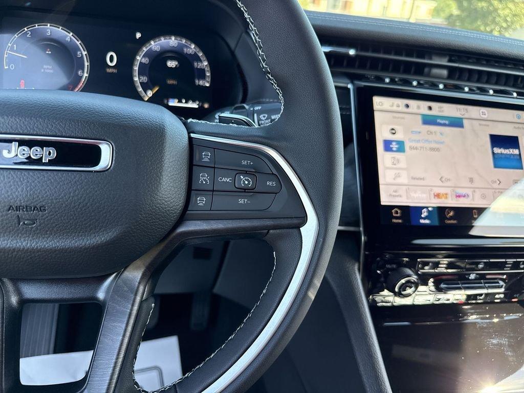 Jeep Grand Cherokee L Limited 4X4 - Thumbnail 17