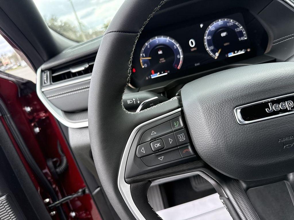 Jeep Grand Cherokee Laredo X 4X4 - Thumbnail 15