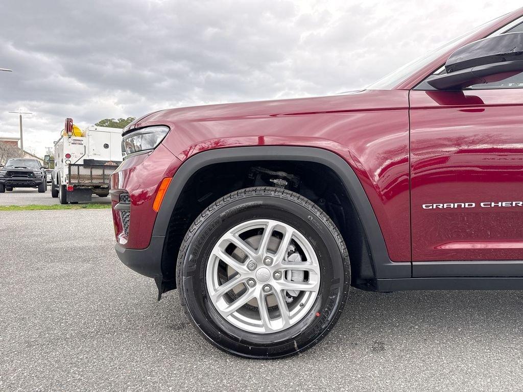 Jeep Grand Cherokee Laredo X 4X4 - Thumbnail 11