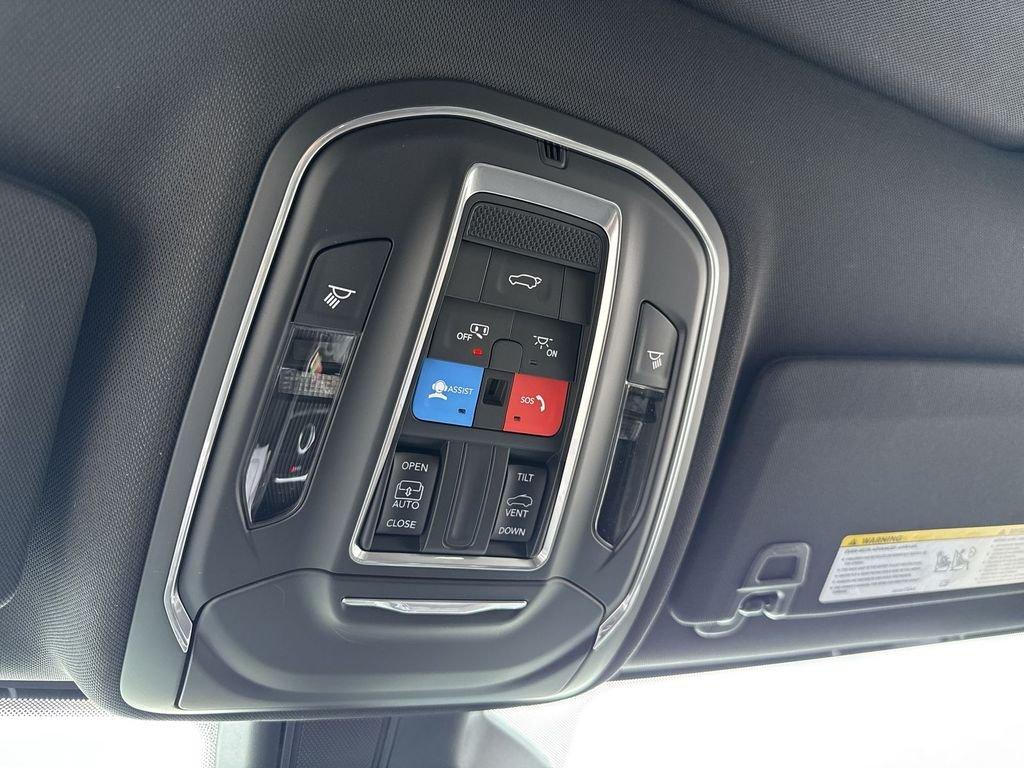 Jeep Grand Cherokee Laredo X 4X4 - Thumbnail 17