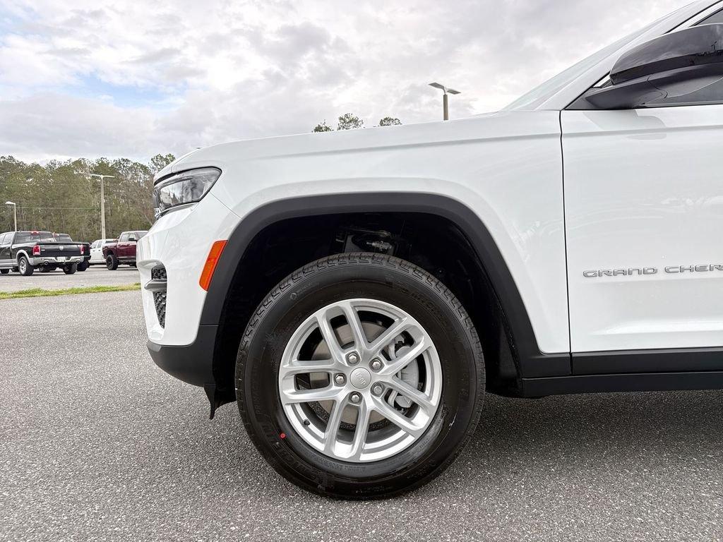 Jeep Grand Cherokee Laredo X 4X4 - Thumbnail 11