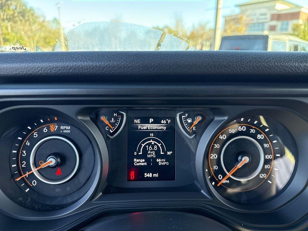 Jeep Gladiator Sport S 4X4 - Thumbnail 17