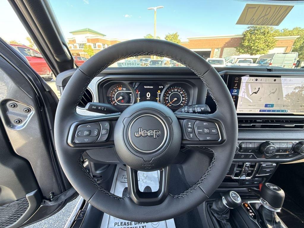 Jeep Wrangler 4-Door Sport S - Thumbnail 15