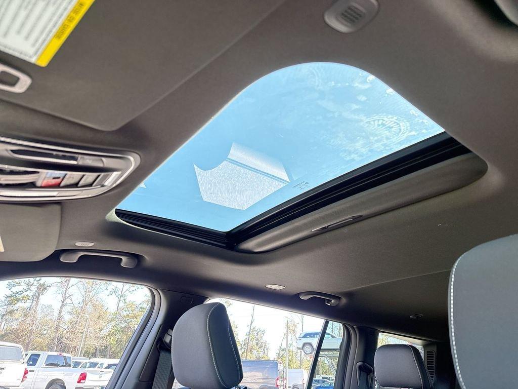 Jeep Grand Cherokee L Laredo X 4X4 - Thumbnail 16