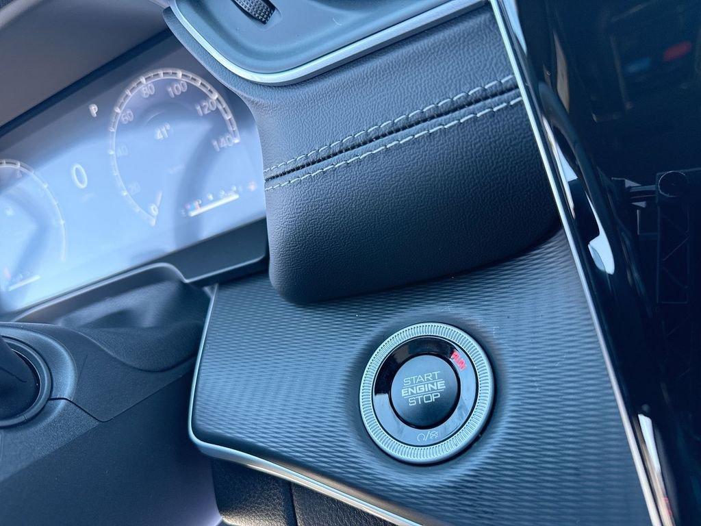 Jeep Grand Cherokee L Laredo X 4X4 - Thumbnail 18