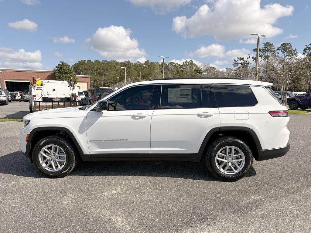 Jeep Grand Cherokee L Laredo X 4X4 - Thumbnail 6