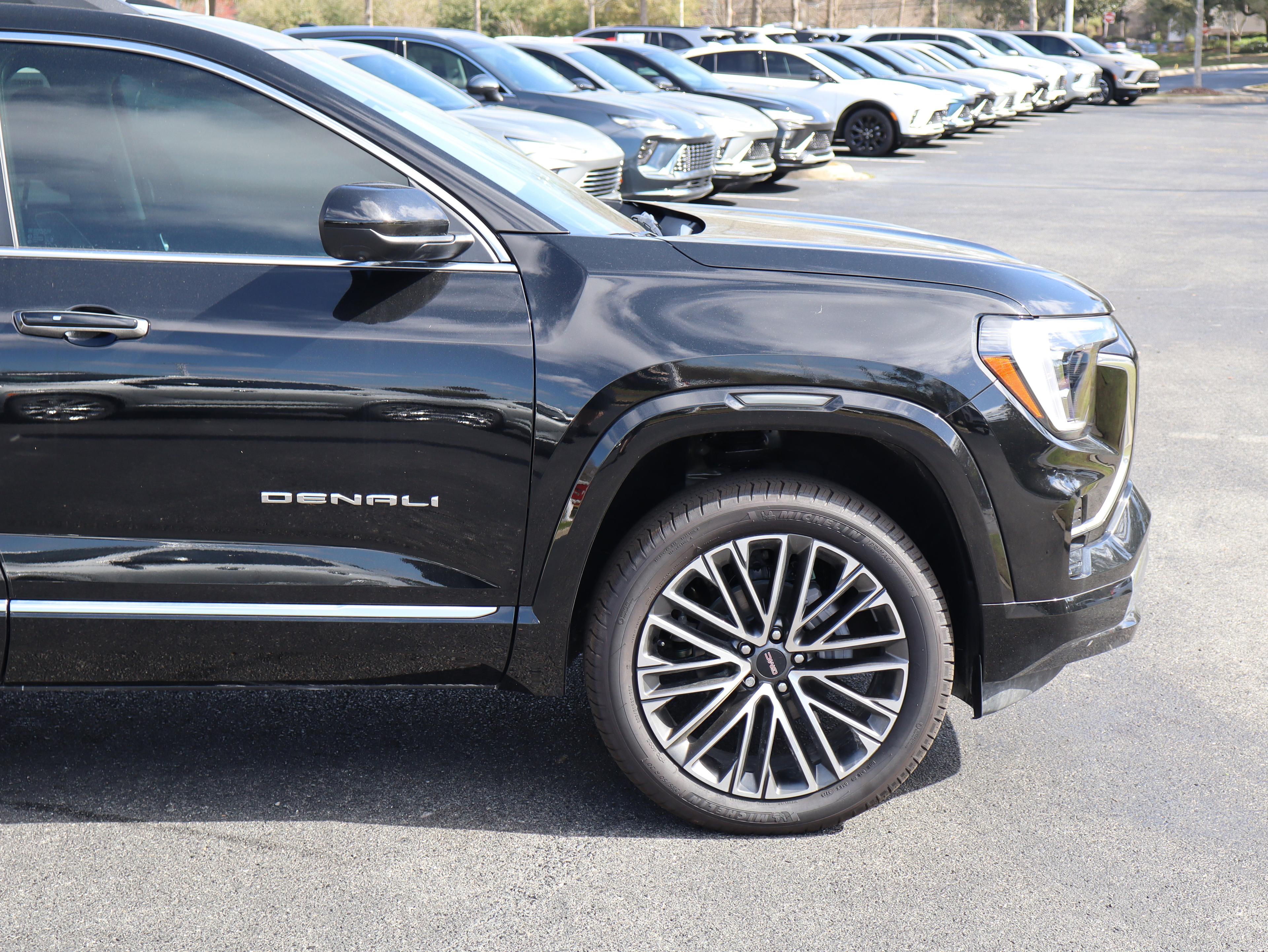 GMC Terrain Denali All Wheel Drive Suv - Thumbnail 11