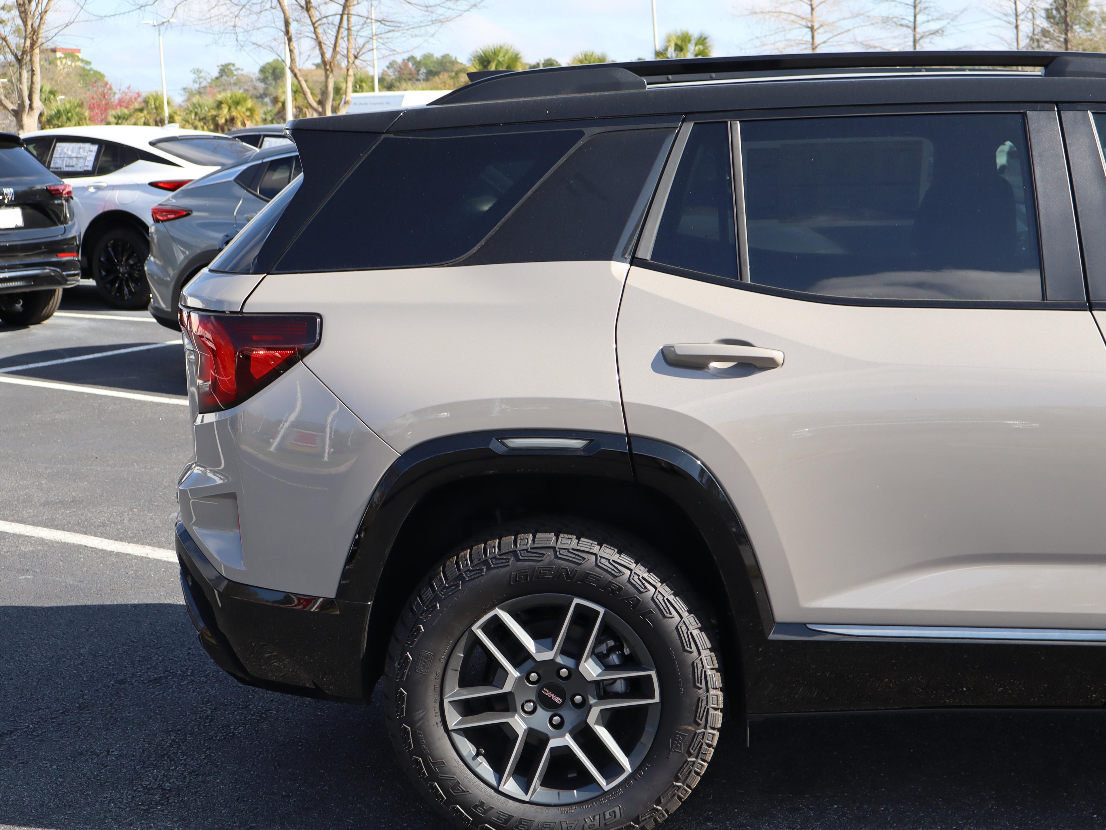 GMC Terrain At4 All Wheel Drive Suv - Thumbnail 9