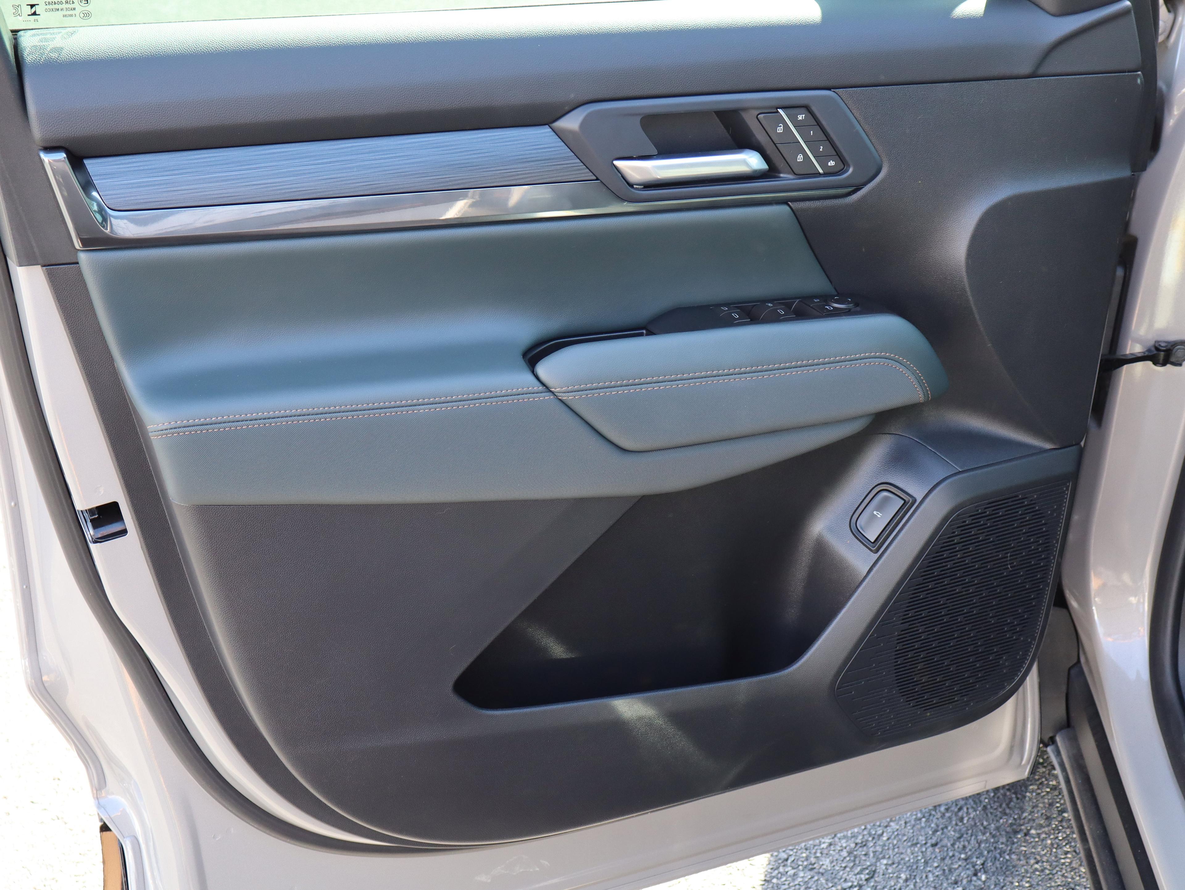 GMC Terrain At4 All Wheel Drive Suv - Thumbnail 17