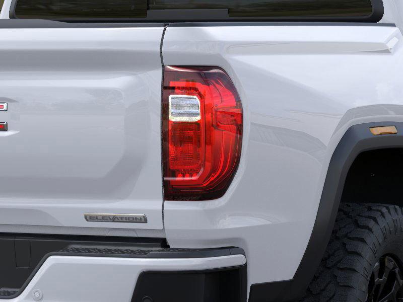 GMC Canyon Elevation Rear Wheel Drive Crew Cab - Thumbnail 13