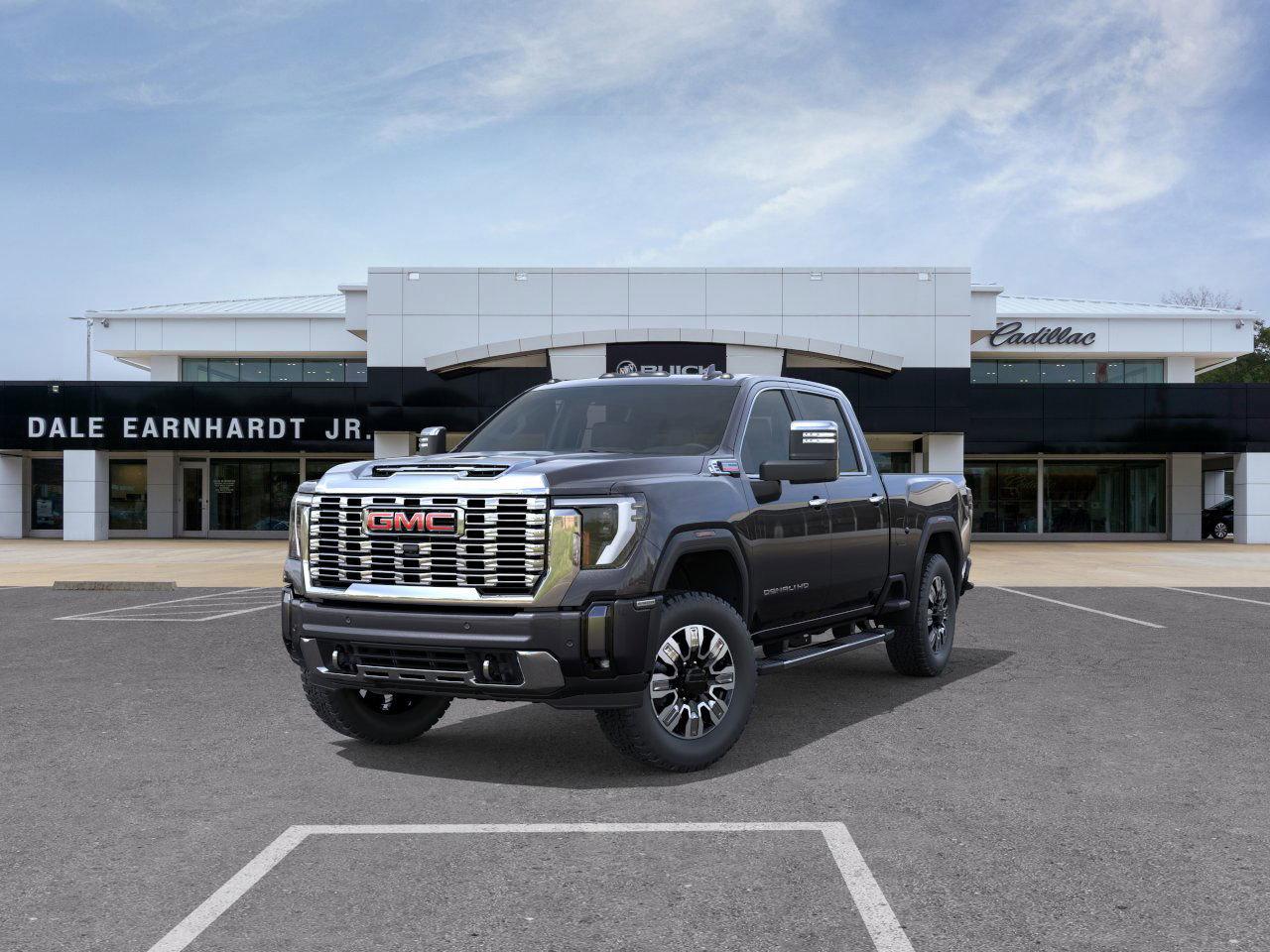 GMC Sierra 2500 Hd Denali Four Wheel Drive Crew Cab - Thumbnail 10
