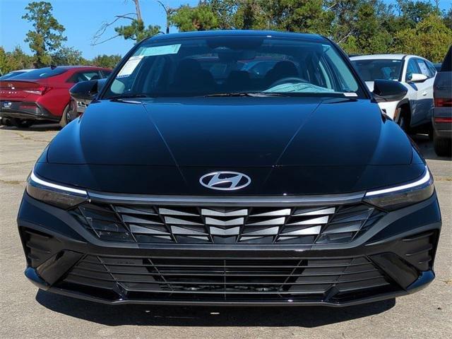 Hyundai Elantra Se Fwd 4D Sedan - Thumbnail 9