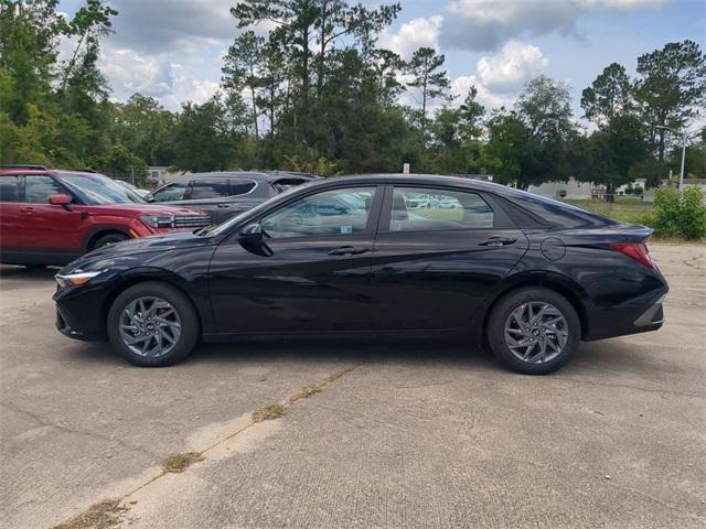 Hyundai Elantra Hybrid Blue Fwd 4D Sedan - Thumbnail 9