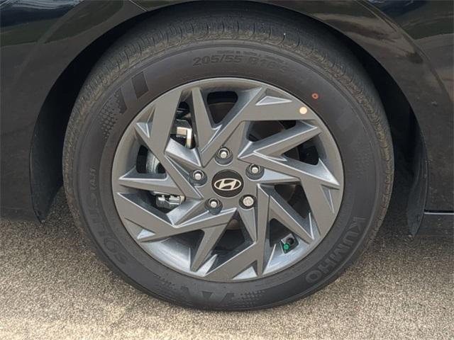 Hyundai Elantra Hybrid Blue Fwd 4D Sedan - Thumbnail 12