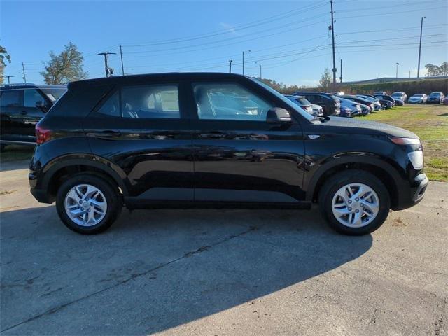 Hyundai Venue Se Fwd 4D Sport Utility - Thumbnail 5