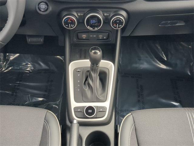 Hyundai Venue Limited Fwd 4D Sport Utility - Thumbnail 20