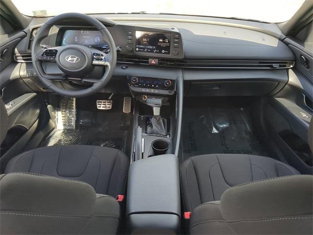 Hyundai Elantra Sel Sport Fwd 4D Sedan - Thumbnail 15