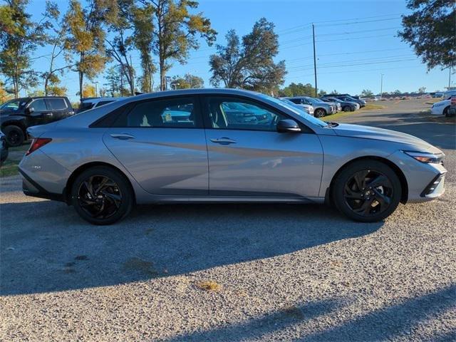 Hyundai Elantra Sel Sport Fwd 4D Sedan - Thumbnail 5