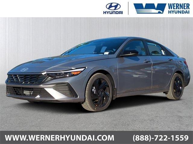 Hyundai Elantra Sel Sport Fwd 4D Sedan - Thumbnail 2