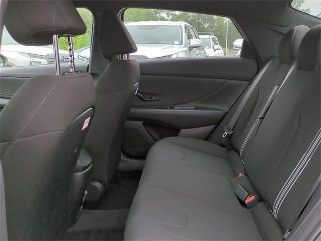 Hyundai Elantra Sel Sport Fwd 4D Sedan - Thumbnail 14