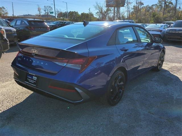 Hyundai Elantra Sel Sport Fwd 4D Sedan - Thumbnail 5