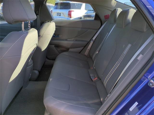 Hyundai Elantra Sel Sport Fwd 4D Sedan - Thumbnail 14