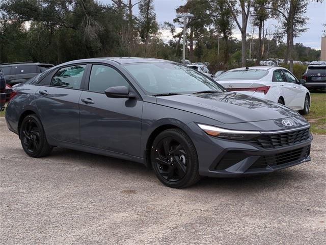 Hyundai Elantra Sel Sport Fwd 4D Sedan - Thumbnail 4